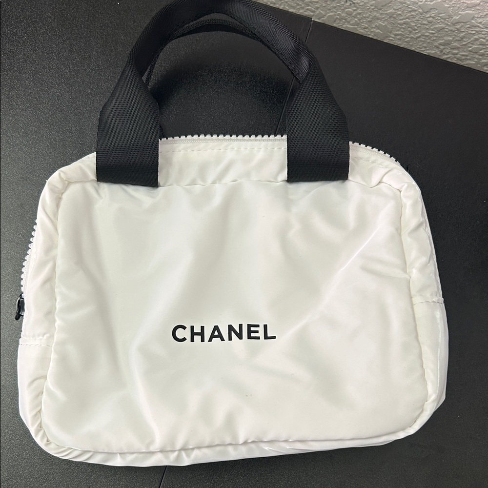 CHANEL White and Black Novelty Bag
